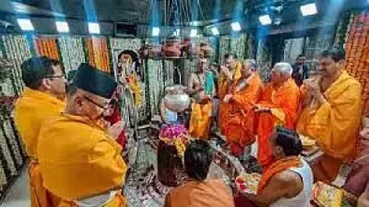 नेपाल के प्रधानमंत्री ने महाकाल मंदिर में पूजा अर्चना की, महाकाल लोक को देखा